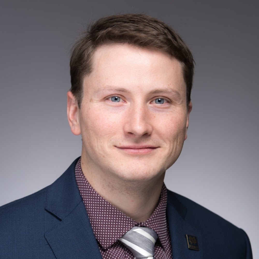 Meet your Posher, Grant